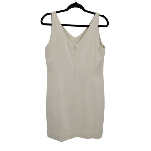 90's Tommy Bahama Mini Sheath Dress 8 Beige 100% Silk Capsule Sleeveless V-neck - Picture 5 of 9